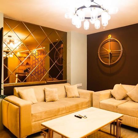 Hotel Silkhouse Premier Danapur エクステリア 写真