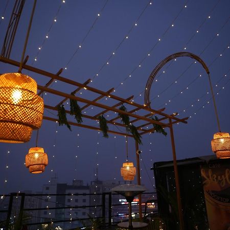 Hotel Silkhouse Premier Danapur エクステリア 写真