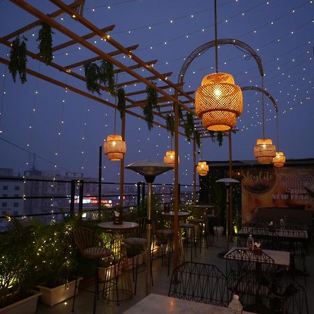 Hotel Silkhouse Premier Danapur エクステリア 写真