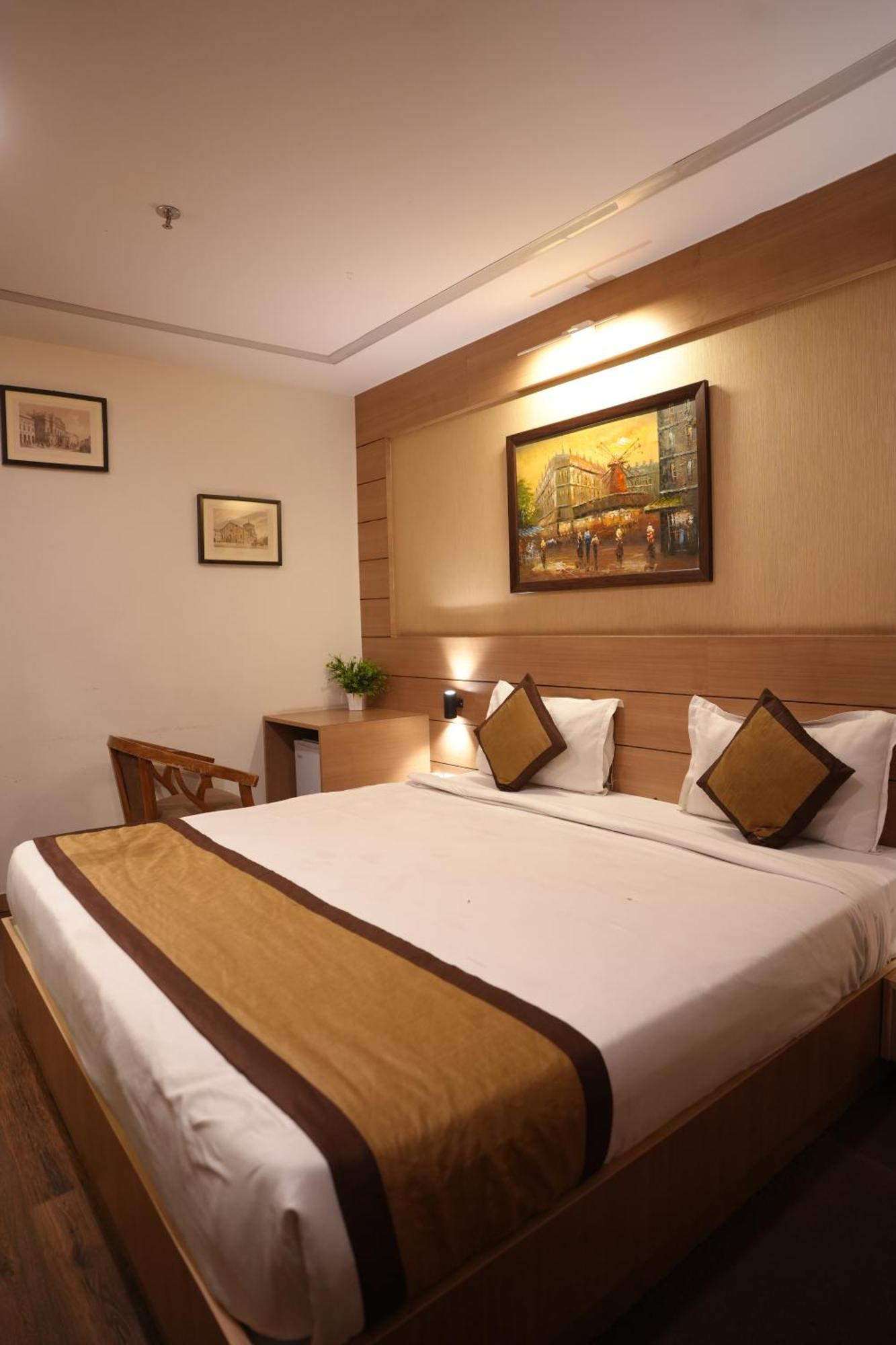 Hotel Silkhouse Premier Danapur エクステリア 写真