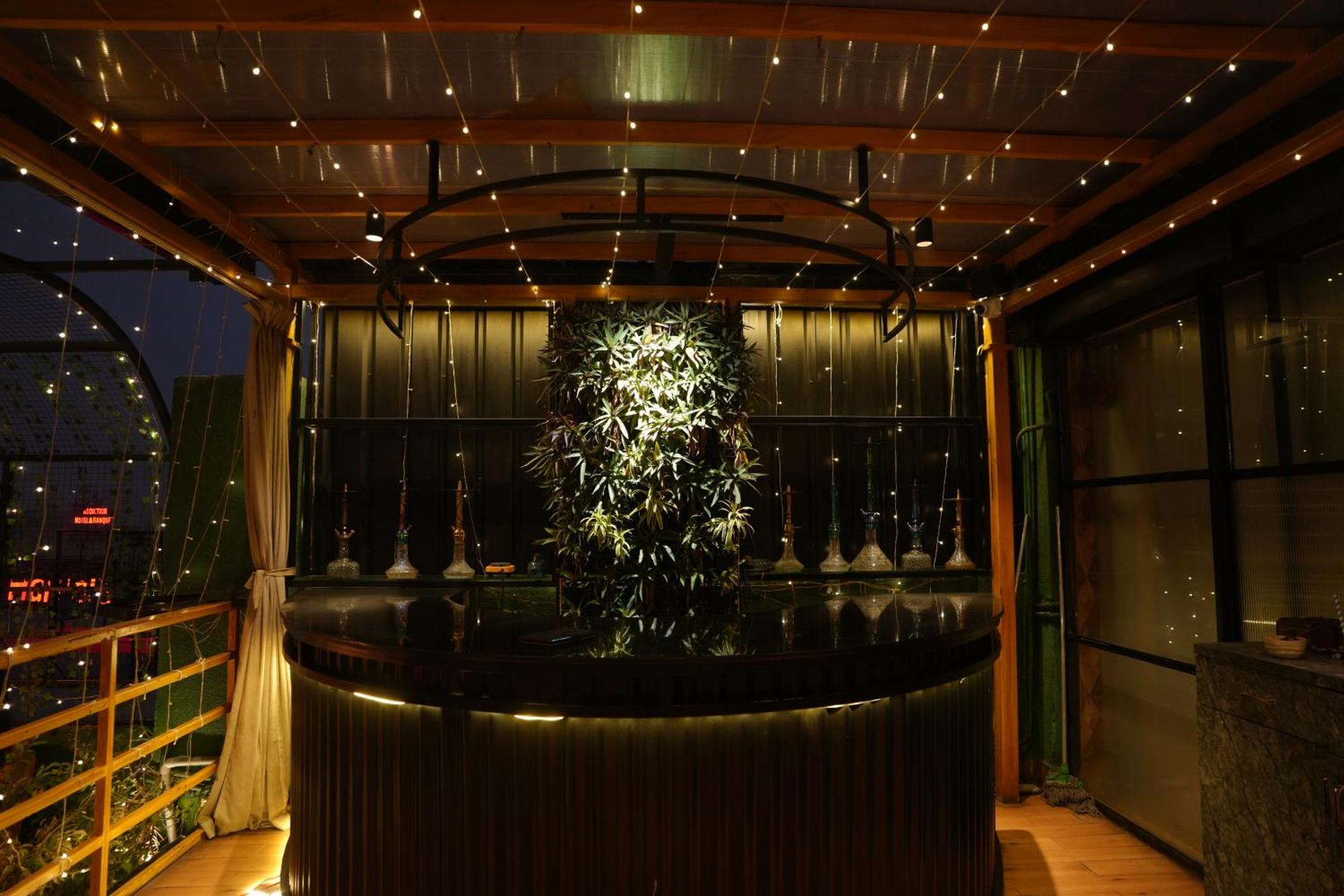 Hotel Silkhouse Premier Danapur エクステリア 写真
