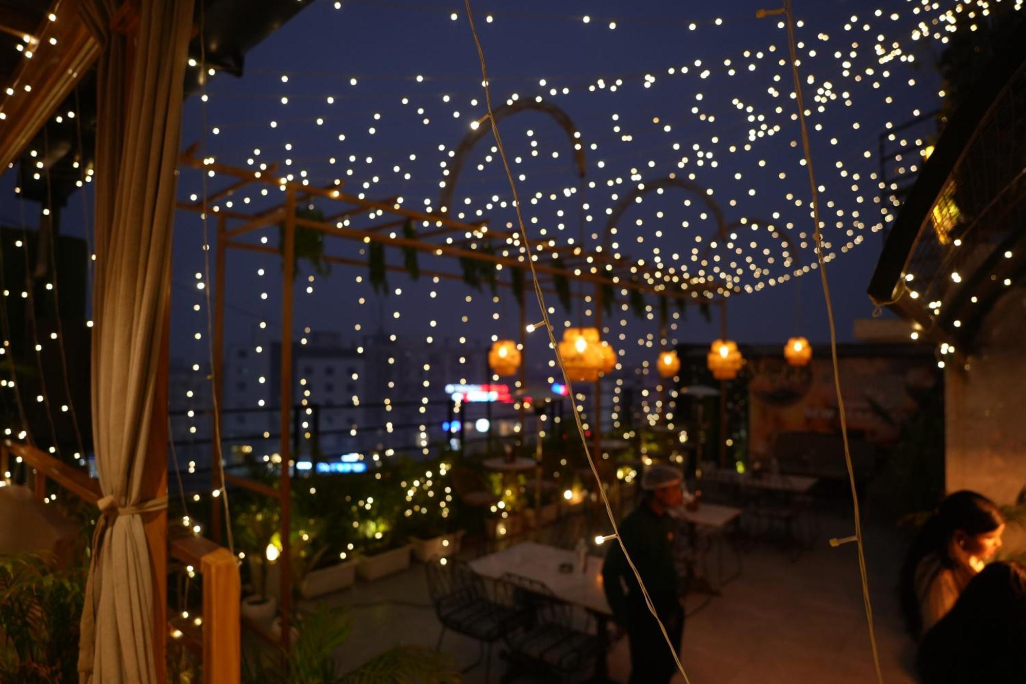 Hotel Silkhouse Premier Danapur エクステリア 写真